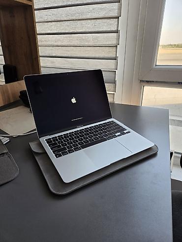 Ноутбуки Apple (MacBook): Ультрабук, Б/у, Apple M1, ОЗУ, RAM: 8 ГБ — 1