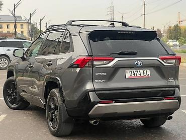 оочень: Toyota RAV4: 2020 г., 2.5 л, Гибрид, Кроссовер — 4