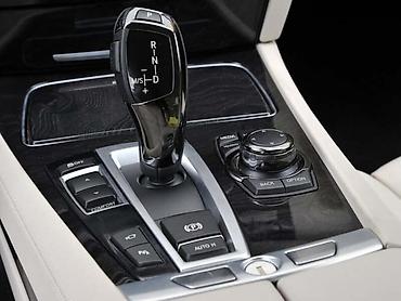 rim: RUČICA MENJAČA ZA BMW 730 OD 2008. DO 2015. GOD — 1