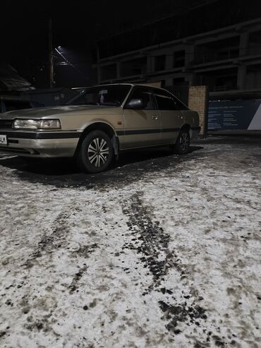 мазда переходка: Mazda 626: 1991 г., 2 л, Механика, Бензин, Хэтчбэк