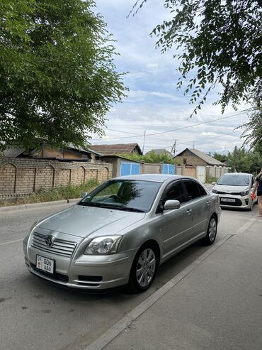 Toyota: Toyota Avensis: 2003 г., 2 л, Автомат, Бензин, Седан