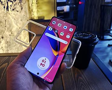 rog phone: Motorola One 5G UW ace, Б/у, 256 ГБ, цвет - Красный, 2 SIM — 9