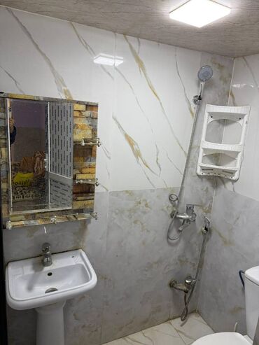 Uzunmüddətli kirayə evlər: 82 kv. m, 3 otaqlı -da lalafo.az — 10 Uzunmüddətli kirayə evlər: 82 kv. m, 3 otaqlı — 10