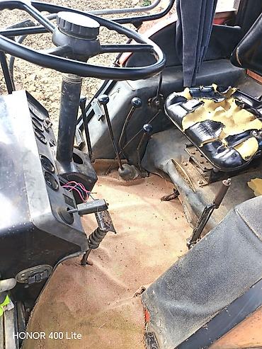 015 maşını: Traktor çox az sürülüb cəmi 124 saat işləyib — 6