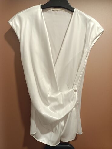 Bluze: PS Fashion, XS (EU 34), Jednobojni, bоја - Bela — 7