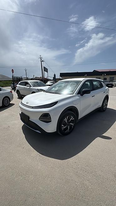 чанган матор: Changan Qiyuan Q05: 2026 г., Электромобиль, Кроссовер — 2