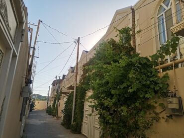 Həyət evləri və villaların satışı: 4 otaqlı, 100 kv. m, Kredit yoxdur, Yeni təmirli — 30