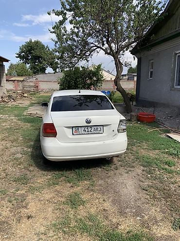 transporter multivan: Volkswagen Polo: 2012 г., 1.6 л, Механика, Бензин, Седан — 3