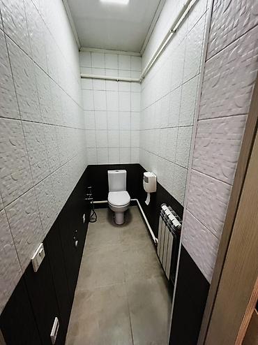 Продажа коттеджей и домов: Дом с участком и внутренним благоустройством. - Территория: забор по — 6