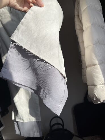 Women's Sneakers and athletic shoes: Zara cins şalvar 
Etek hissesi tül 
Tezedir — 6