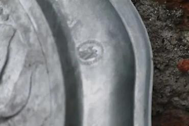 Stare vaze i dekor: LOVAČKI motivi Pas, Prepelica, ukrasni tanjiri, žig 22,5 cm!. Cena za — 7