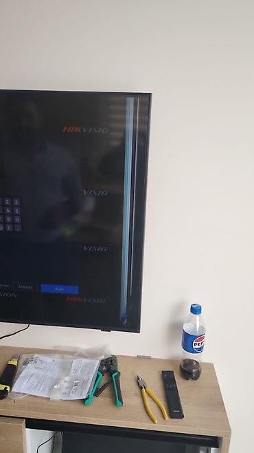 TV və video: Məhsul: Samsung Crystal UHD LED TV, 50 düym Model: UE50DU7100U — 2