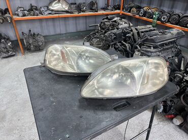 фара каризма: Комплект передних фар Honda 2000 г., Б/у, Оригинал, Япония