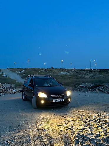 kia ceed sw: Kia Cee’d SW (universall) – qara rəng Xüsusiyyətlər: - Ban növü — 4