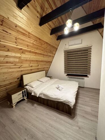 Günlük kirayə evlər: 120 kv. m, 4 otaqlı, Kanalizasiya, Kombi, Qaz — 15