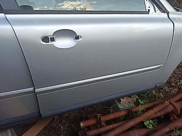 moj auto: VRATA PREDNJA DESNA ZA VOLVO V50 OD 2005. DO 2012. GOD. | Vrata za — 1