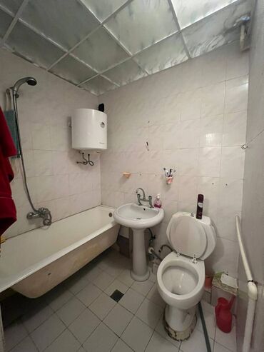 Köhnə tikili: Bakı, 2 otaqlı, Köhnə tikili, m. Elmlər Akademiyası, 35 kv. m — 10