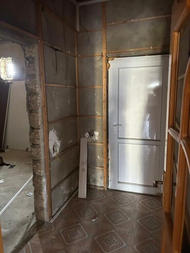 Həyət evləri və villaların satışı: Novxanı 7 otaqlı, 250 kv. m, Orta təmir — 13