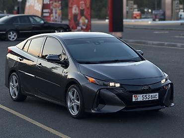 gx 570: Toyota Prius: 2019 г., 1.8 л, Автомат, Гибрид, Хэтчбэк — 8