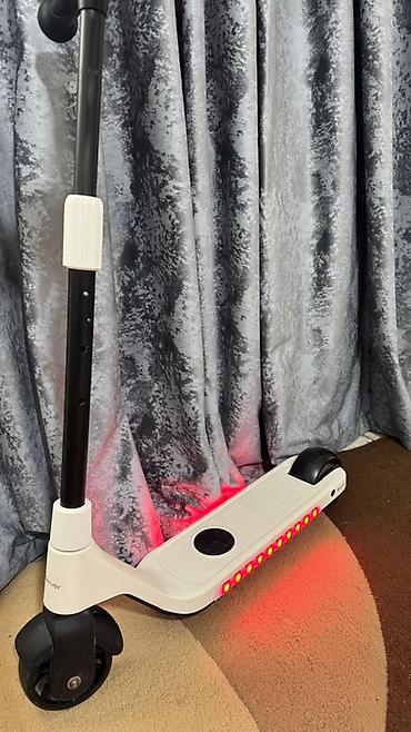 yamaha az: Uşaq skuterı – LED işıqlı, üçtəkərli - Gündüz və axşam gəzintiləri — 4