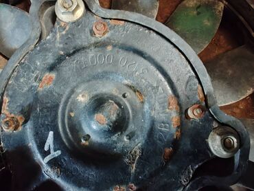 Auto delovi: Ventilator hladnjaka Lada 21214 Niva 1.7i br.1. Polovan, ispravai — 8