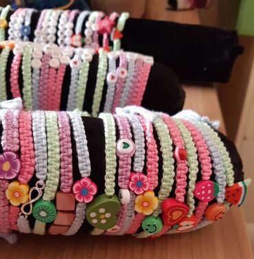 Narukvice: Narukvice Hand Made 150 vockice, 200 ime, 250 perlice Isporuka Slanje — 20