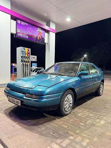 Mazda: Mazda 323: 1995 г., 1.5 л, Механика, Бензин, Седан — 5