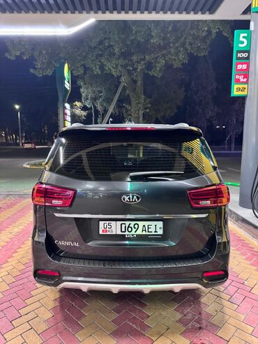 Kia: Kia Carnival: 2019 г., 2.2 л, Автомат, Дизель, Минивэн — 4