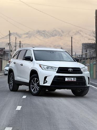 Toyota: Toyota Highlander: 2019 г., 3.5 л, Автомат, Бензин, Кроссовер — 2