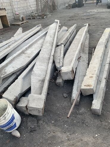 пол на контейнер: Железобетонные балки/ригели - Материал: монолитный железобетон с