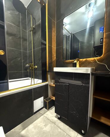 Посуточная аренда квартир: 1 комната, Душевая кабина, Постельное белье, Кондиционер — 2