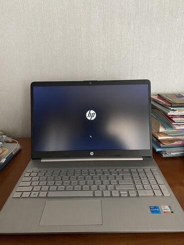 HP: İşlənmiş HP Pavilion, 15.6 ", Intel Core i5, 512 GB, Ünvandan götürmə, Ödənişli çatdırılma