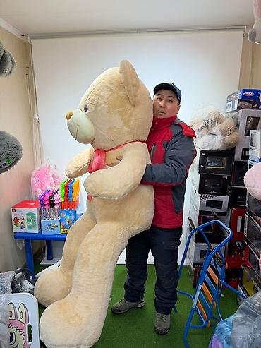 Другой декор и предметы интерьера: Огромный плюшевый мишка От 1000сом и выше - Рост: примерно с человека — 9