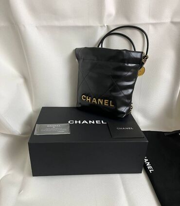 Çantalar: Əl çantası, Chanel, Yeni