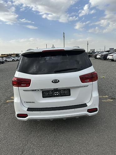 Унаа сатуу: Kia Carnival: 2019 г., 2.2 л, Автомат, Дизель, Вэн/Минивэн — 5