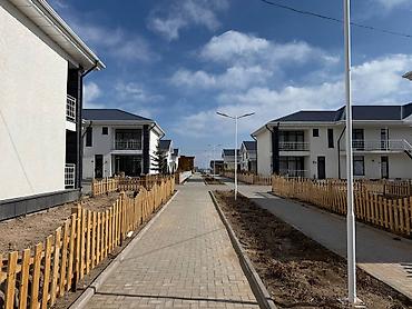 Продажа квартир: 3 комнаты, 57 м² — 5