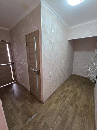 66: 1 комната, 38 м², 3 мкр 104 серия, 3 этаж, Косметический ремонт — 6
