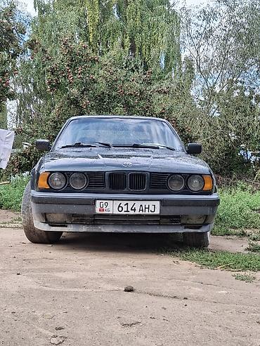 авто ярис: BMW 5 series: 1992 г., Седан — 2