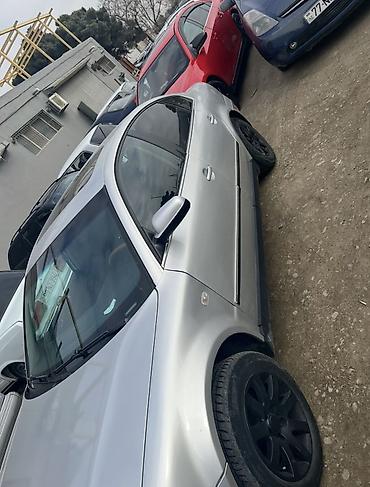 vossen diskler: Volkswagen Passat sedan – gümüşü rəng, qara radiator barmaqlığı və — 6