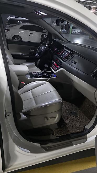 Kia: Kia Carnival: 2019 г., 2.2 л, Дизель — 16