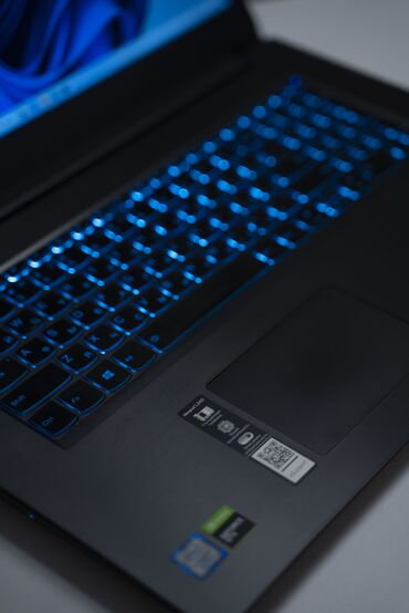 notebook satisi: Intel Core i7, 16 GB, 17.3 " at lalafo.az notebook satisi: Intel Core i7, 16 GB, 17.3 "