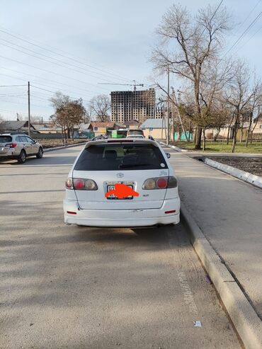 Toyota: Toyota Caldina: 2001 г., 2 л, Автомат, Бензин, Универсал