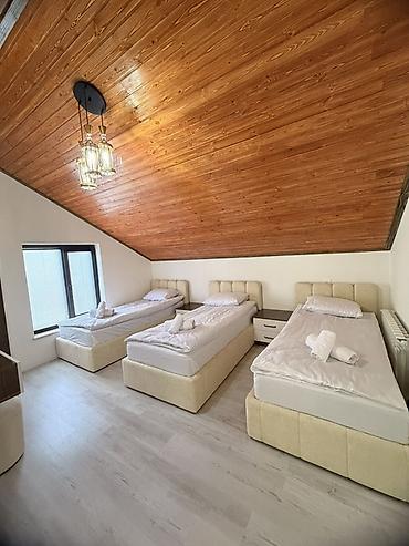 pulsuz ev: 🏔️ **Qəbələdə unudulmaz istirahət üçün ideal məkan!** 🏡✨ Yeni — 6
