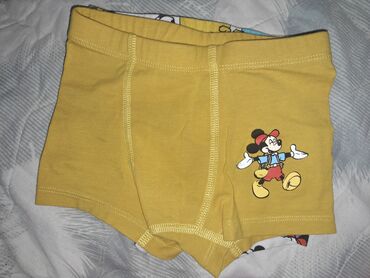 gap shorts size: Disney, 92