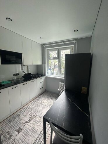 Продажа квартир: 2 комнаты, 43 м², 104 серия, 3 этаж, Евроремонт