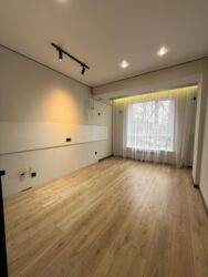 продаю дом в ново покровке: 1 комната, 44 м², Элитка, 2 этаж, Дизайнерский ремонт