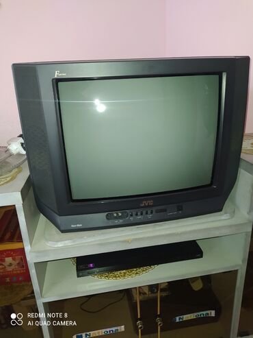 Elektronika: TV-JVC. Təcili satıldığı üçün ucuz qoyulub. Ünvan Qəbələ