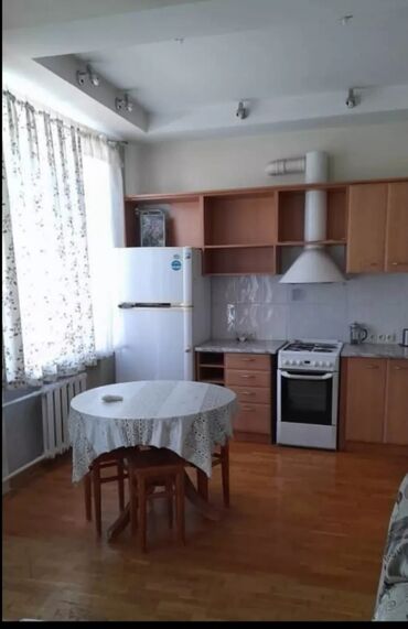 покровка дом: 4 комнаты, 84 м², Сталинка, 3 этаж, Евроремонт
