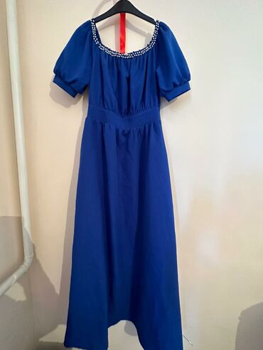 платье крестьянка 2021: Красивое, турецкое размер S. С небольшим незаметным дефектом. Поэтому