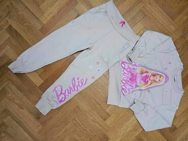 Ostale dečije stvari: Prelepe trenerke za devojčice NOVO 2700 Do 10 idu Pitati za dostupne — 20